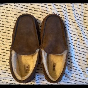 Men’s ugg moccasins, never worn